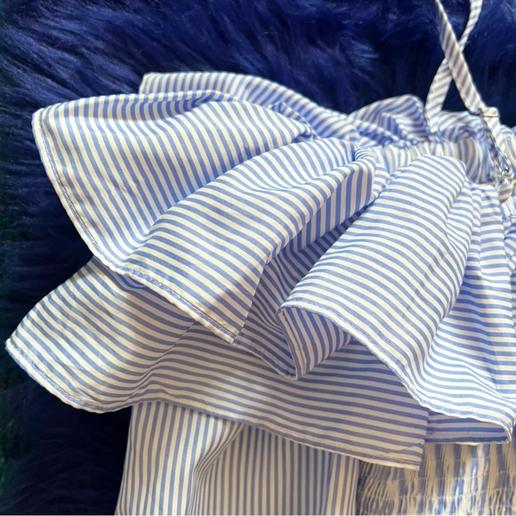 New! GRACIA Ruffled Cold Shoulder Shirred Top - Picture 6 of 7